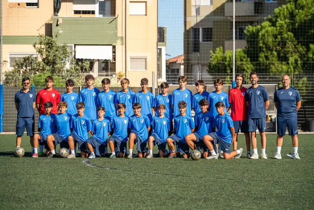 I Giovanissimi Under 15 in posa con il Club San Paolo